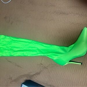 Green stocking shoe